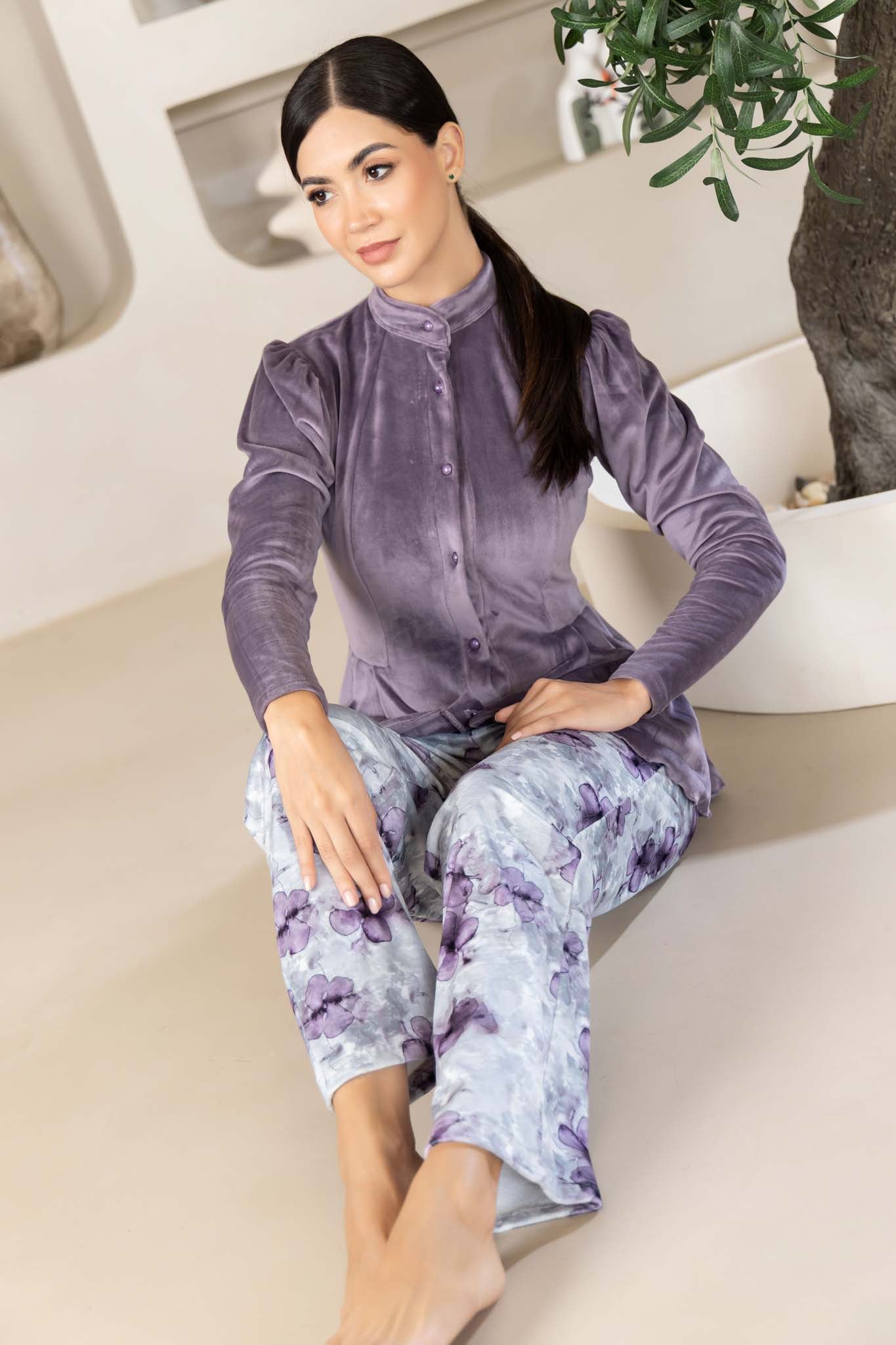 MAUVE
