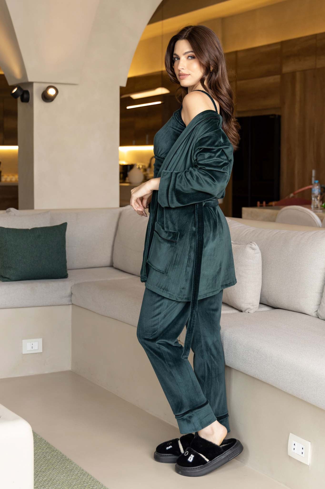 Velvet Chic Loungewear: Soft, Stylish, and Perfectly Relaxed Set.