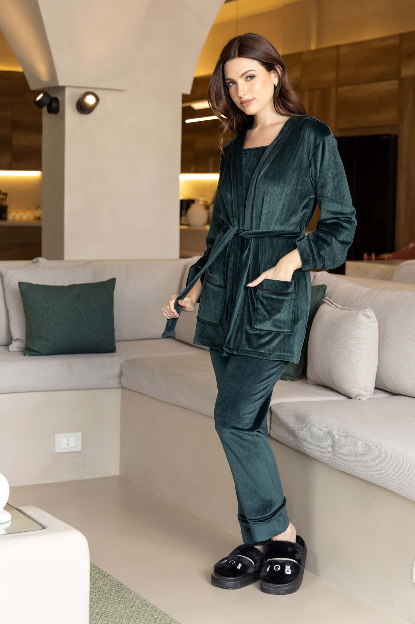 Velvet Chic Loungewear: Soft, Stylish, and Perfectly Relaxed Set.
