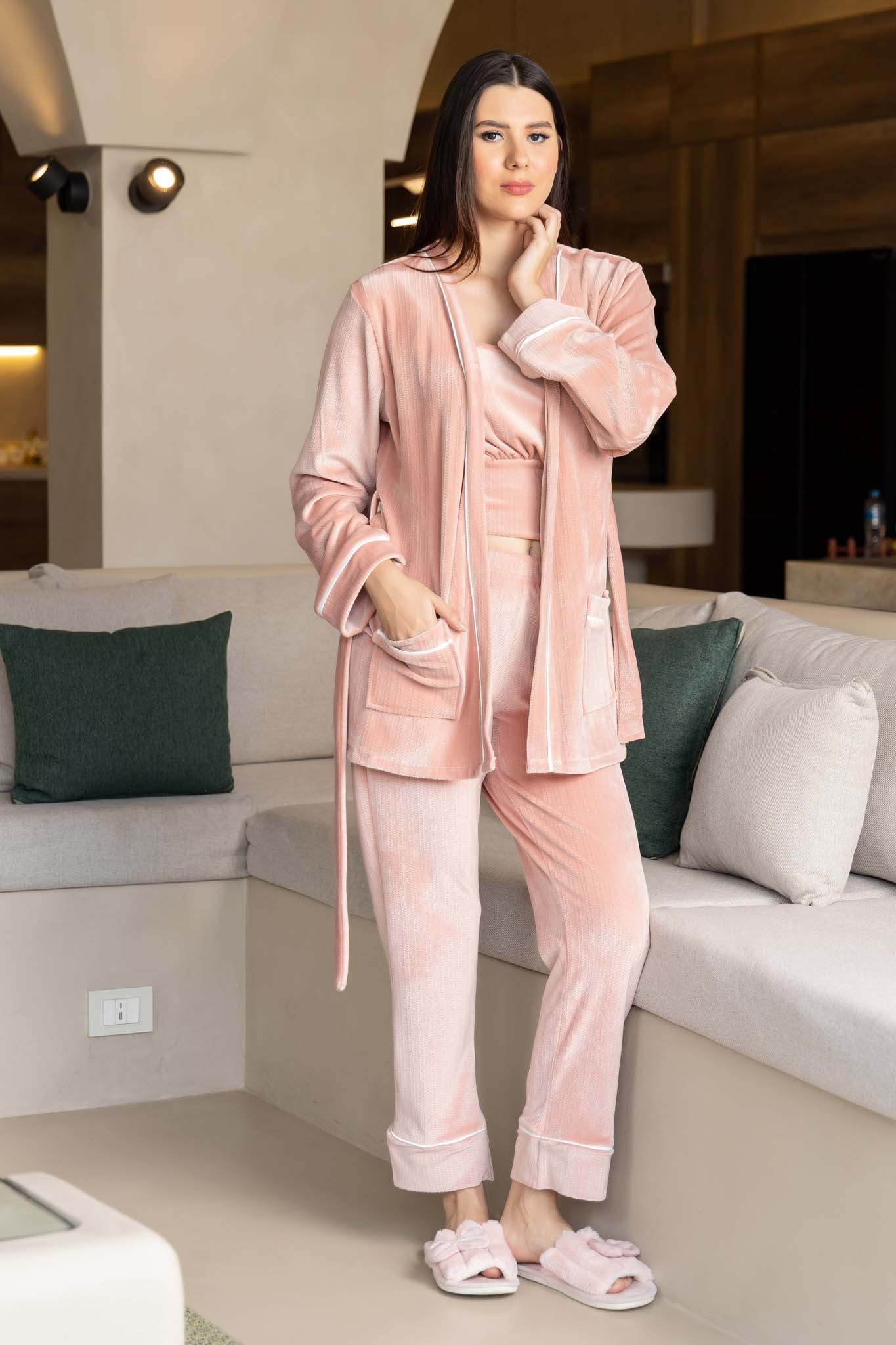 Velvet Chic Loungewear: Soft, Stylish, and Perfectly Relaxed Set.
