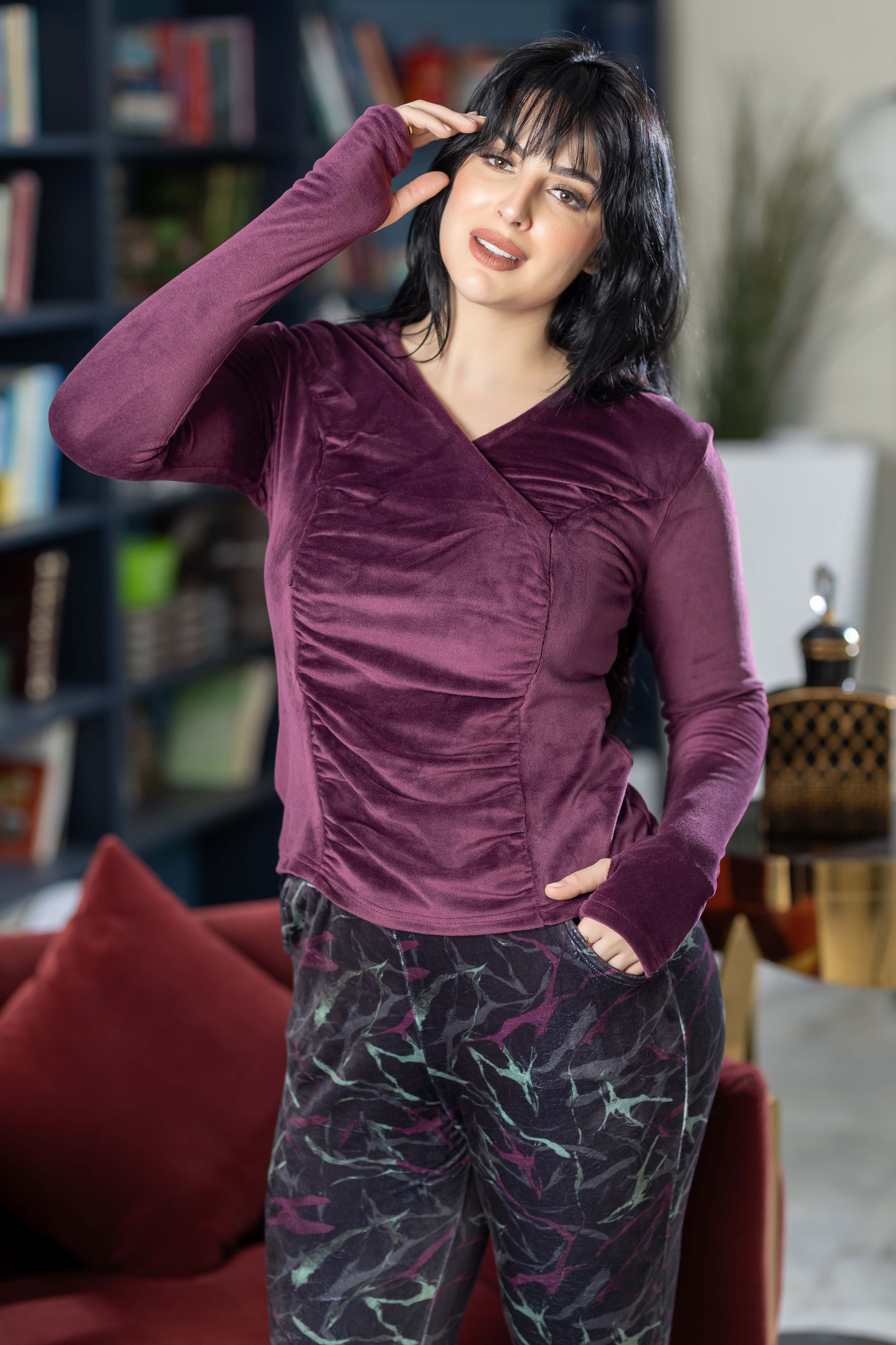 بيجامة مخملية قطعتين